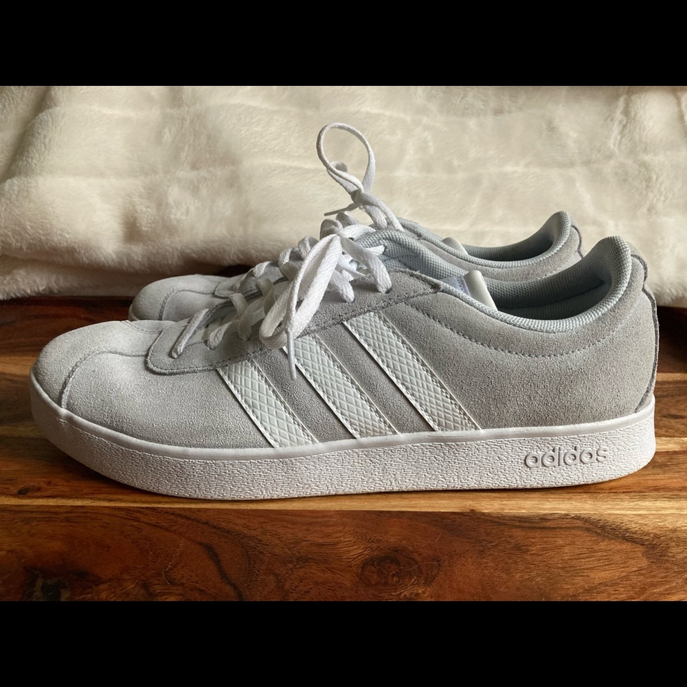 Adidas vl court 2.0 suede sneaker